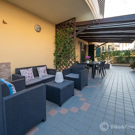 Casa Flowers 公寓 佩萨罗