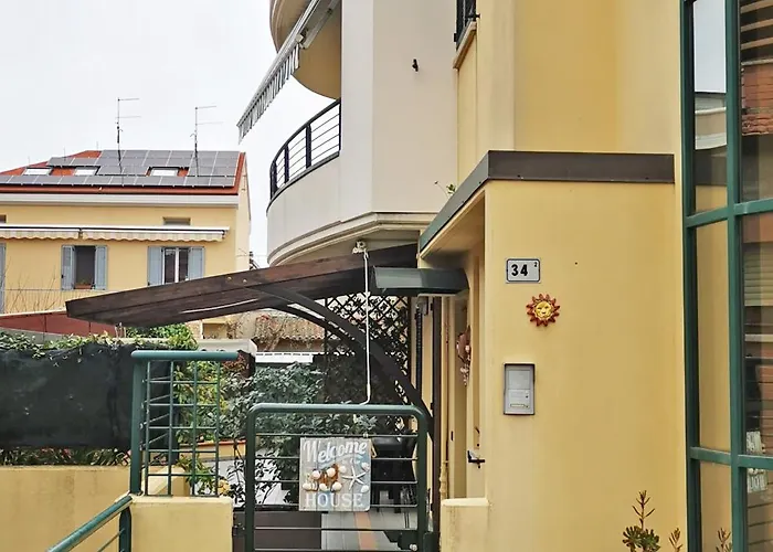 Apartamento Casa Flowers Pésaro